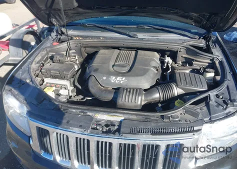 2013 Jeep Grand Cherokee Laredo из США, поврежденный, VIN 1C4RJFAG1DC528251